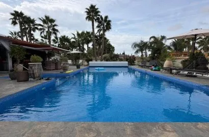 4 bedrooms apartment for sale, Catral, Spain No. 2822