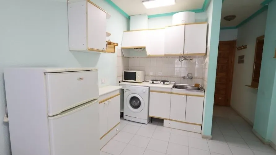 24m² apartment for sale, Torrevieja, Spain No. 2825 № 5