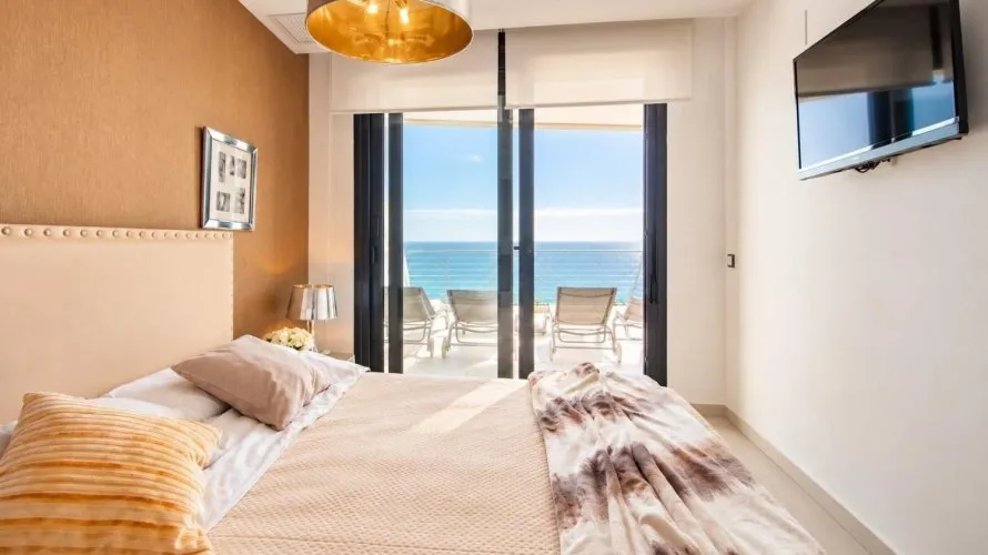 153m² apartment for sale, Los Arenales Del Sol, Spain No. 2874 № 3
