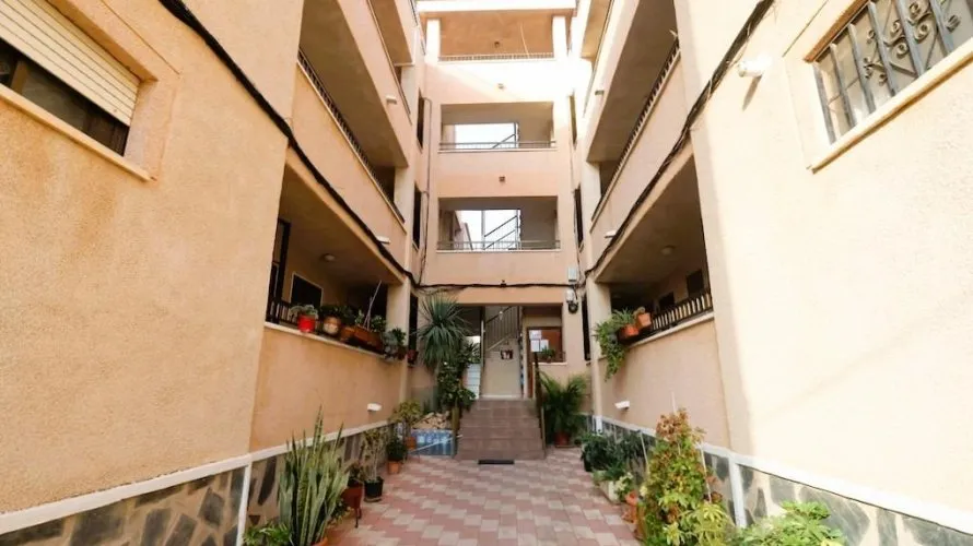 24m² apartment for sale, Torrevieja, Spain No. 2825 № 8