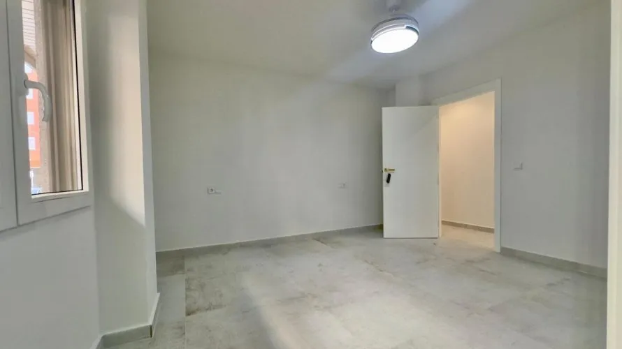 150m² apartment for sale, Torrevieja, Spain No. 2863 № 8