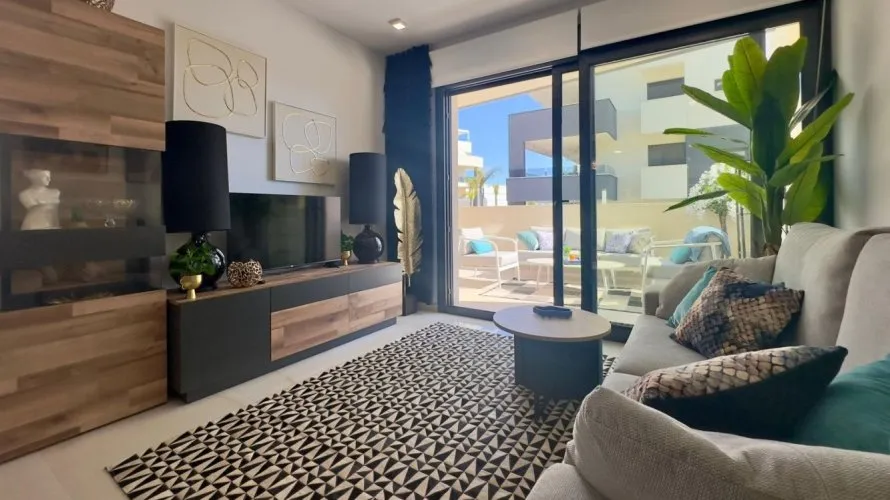 111m² apartment for sale, Torrevieja, Spain No. 2858 № 20