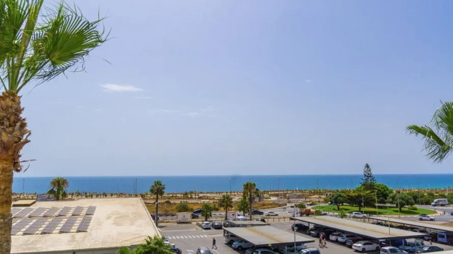 95m² penthouse for sale, Torrevieja, Spain No. 2837 № 1