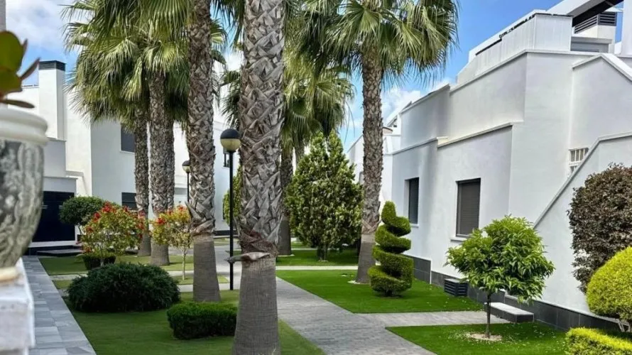 3 bedrooms duplex for sale, La Zenia, Spain No. 2845 № 2