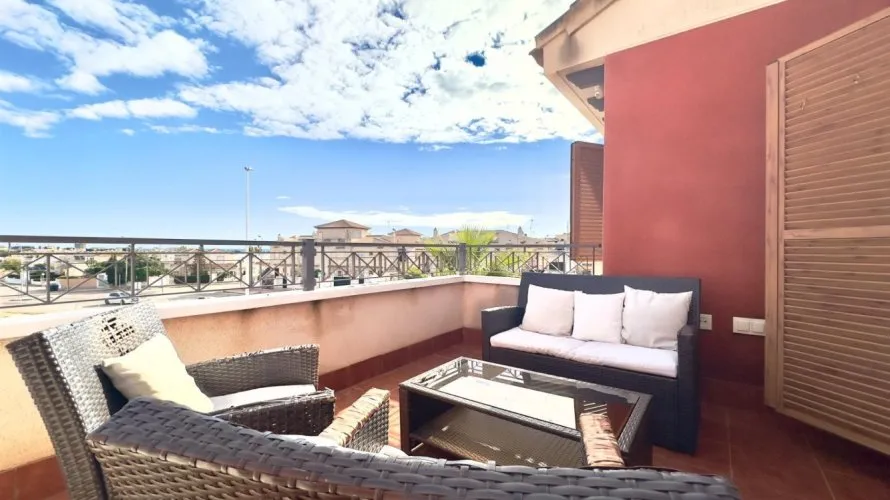 78m² penthouse for sale, Torrevieja, Spain No. 2855 № 1
