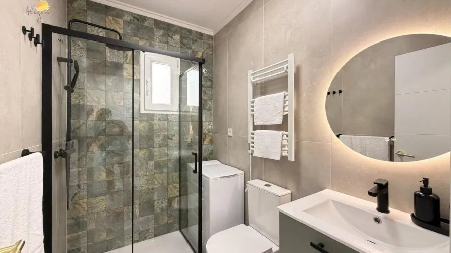 2 bedrooms apartment for sale, Torrevieja, Spain No. 2730 № 1