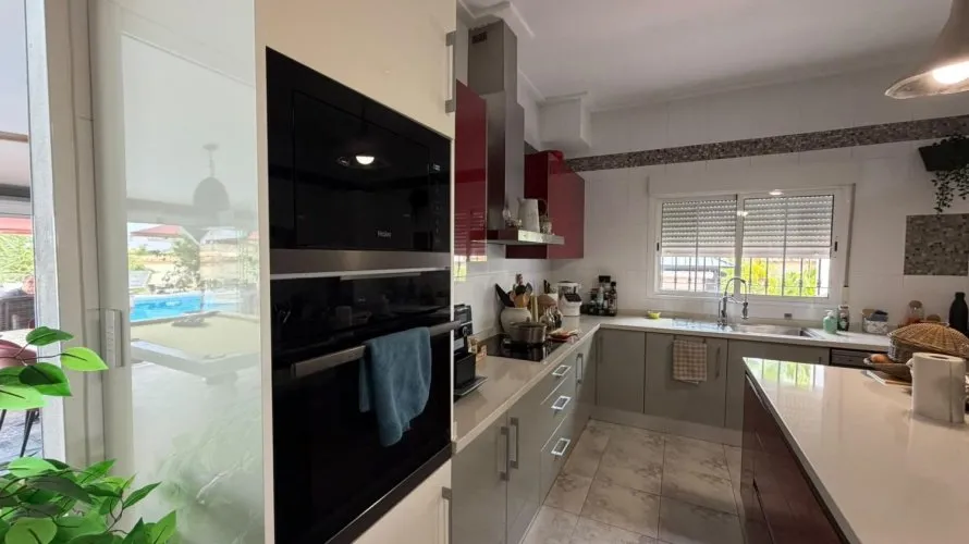 4 bedrooms apartment for sale, Catral, Spain No. 2822 № 1