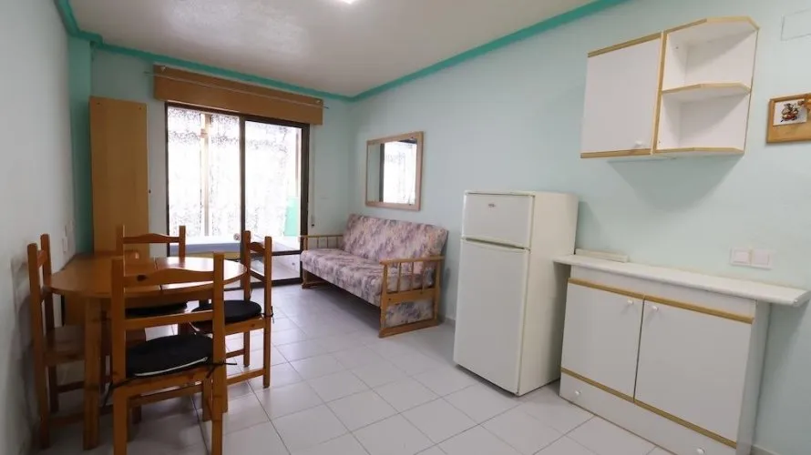 24m² apartment for sale, Torrevieja, Spain No. 2825 № 3
