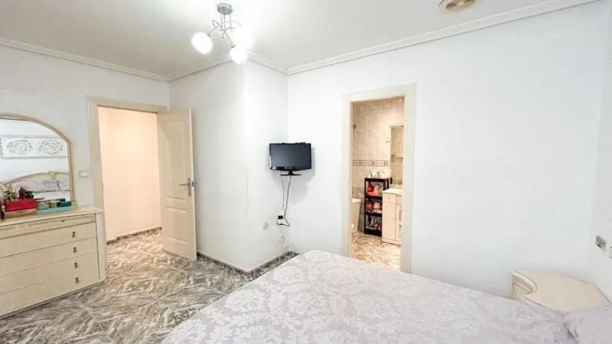 1 bedroom penthouse for sale, Torrevieja, Spain No. 2791 № 8
