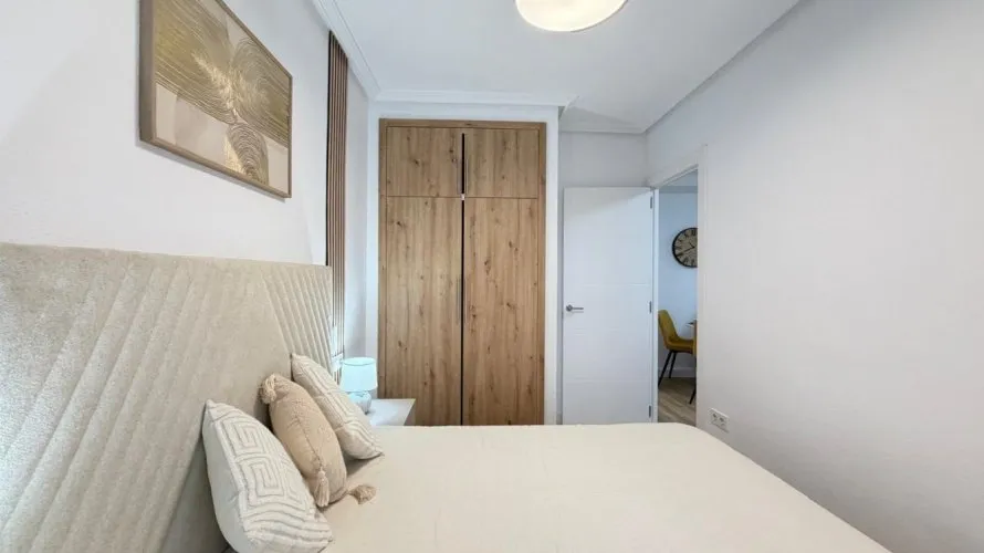 1 bedroom apartment for sale, Torrevieja, Spain No. 2833 № 13