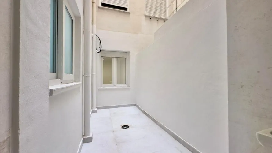 150m² apartment for sale, Torrevieja, Spain No. 2863 № 1